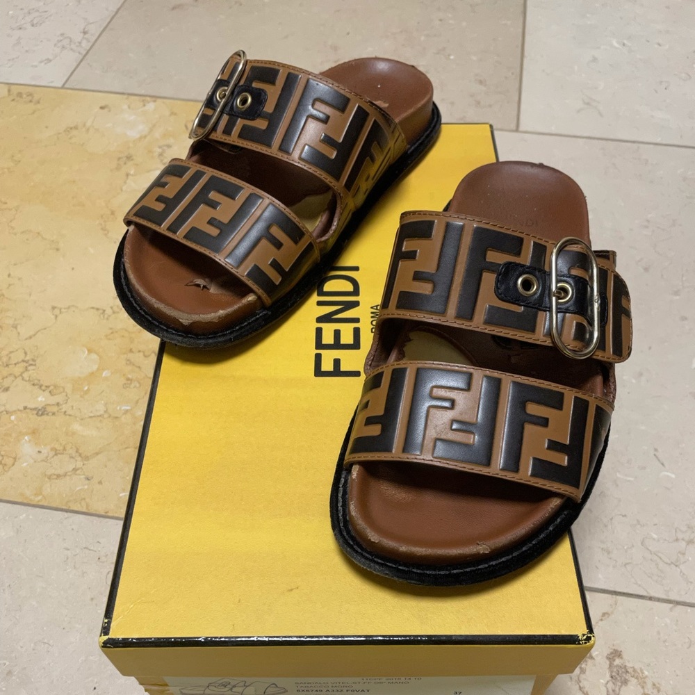 Fendi FF Sandals Slides